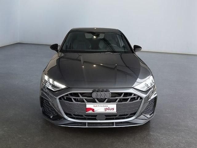 Usata Audi A3 S-Line 150 CV (110 kW) 2025 Grigio Utilitaria