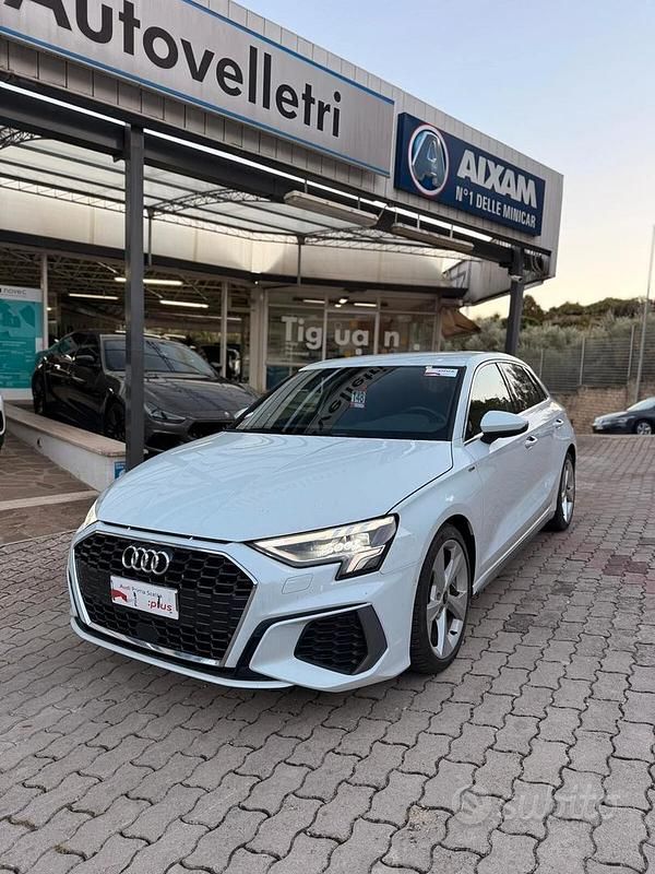 Usata Audi A3 S-Line 150 CV (110 kW) 2024 Bianco Berlina