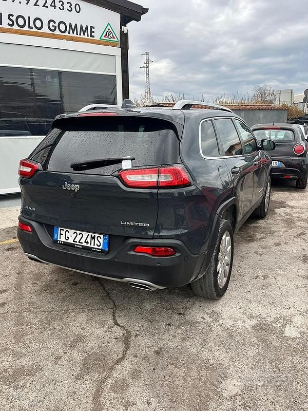 Używany Jeep Cherokee 200 KM (147 kW) 2017 SUV