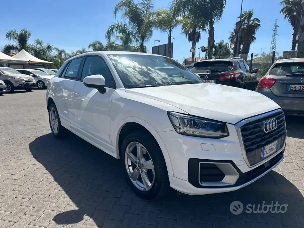 Usata Audi Q2 Sport 116 CV (85 kW) 2018 Bianco SUV