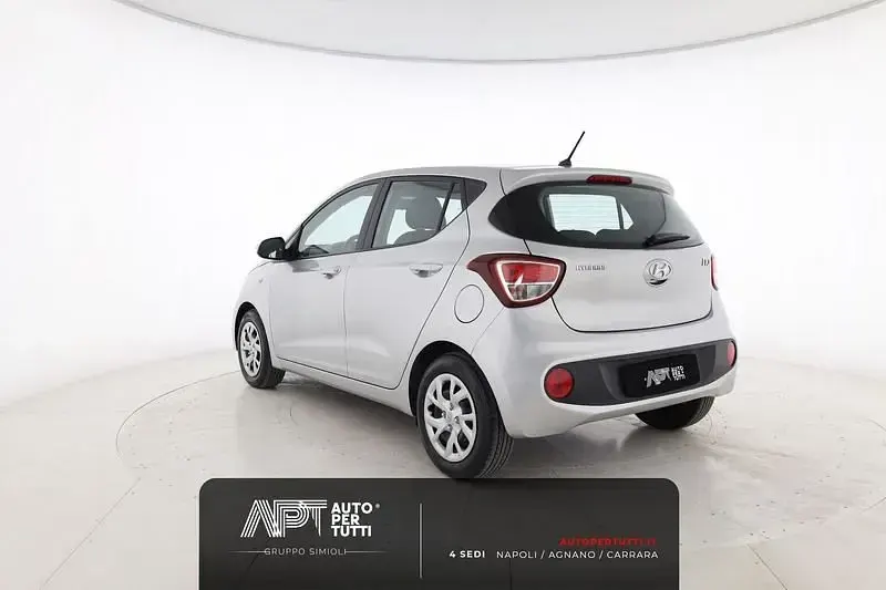 Usata Hyundai i10 67 CV (49 kW) 2019 Grigio Utilitaria