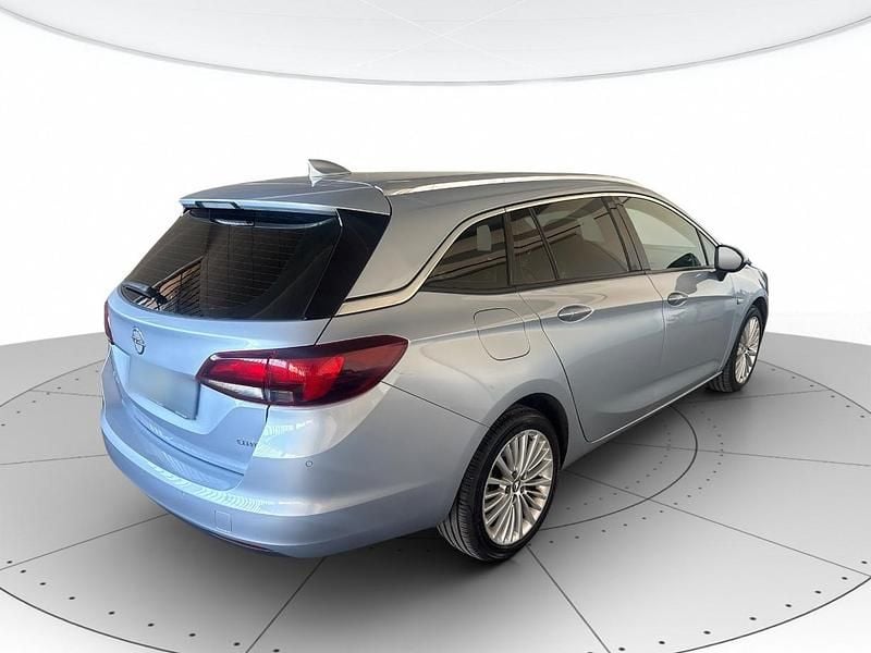 Usata Opel Astra Innovation 136 CV (100 kW) 2017 Argento Station wagon