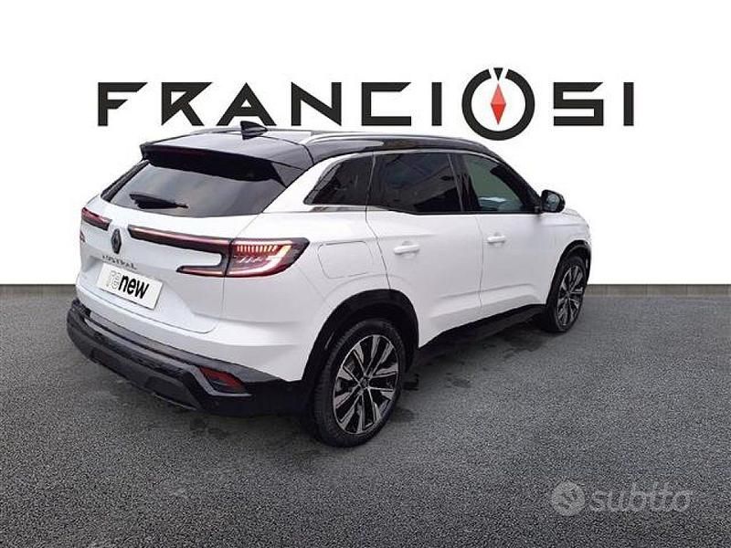 Usata Renault Austral Techno 160 CV (117 kW) 2023 Bianco SUV