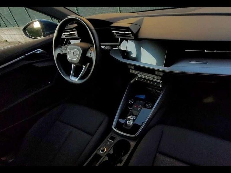 Usata Audi A3 Advanced 116 CV (85 kW) 2022 Blu/azzurro Berlina