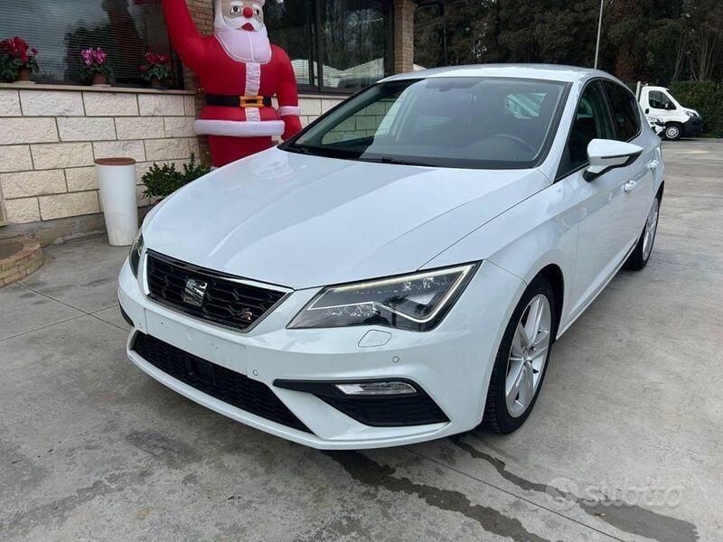 Bianco Usata 2018 Seat Leon FR Tre volumi | 13.999 € (Buon prezzo) - Immagine 1/4