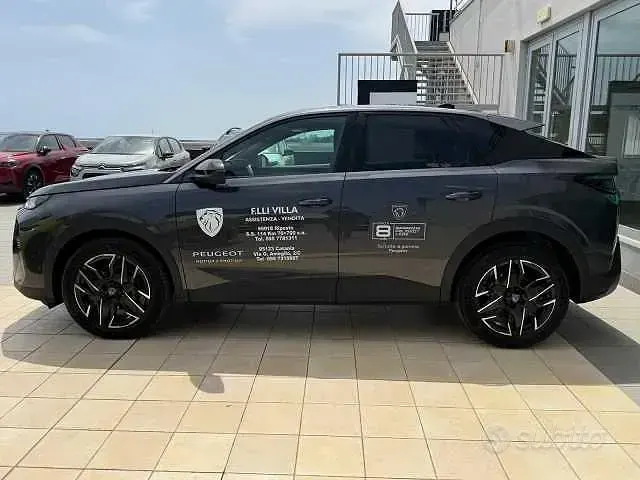 Nuova Peugeot 3008 Allure 136 CV (100 kW) 2025 SUV
