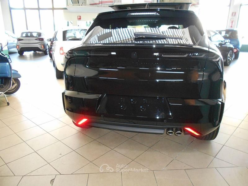 Nuova Alfa Romeo Junior Ti 145 CV (106 kW) 2026 Nero SUV