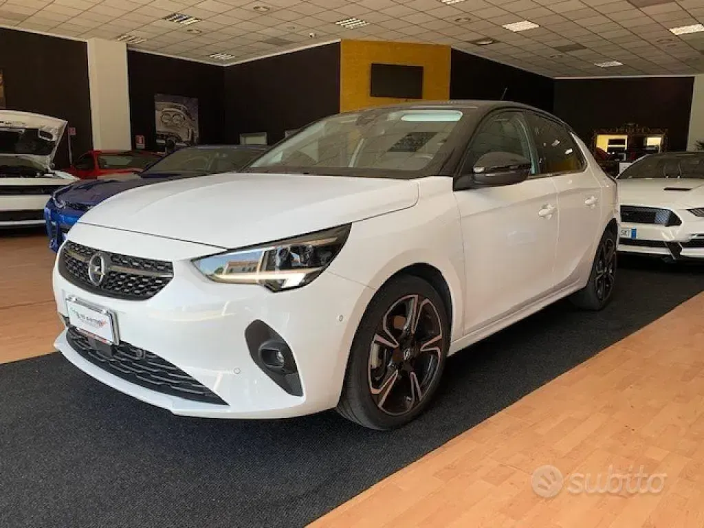 Usata Opel Blitz Edition 101 CV (74 kW) 2022 Bianco Berlina