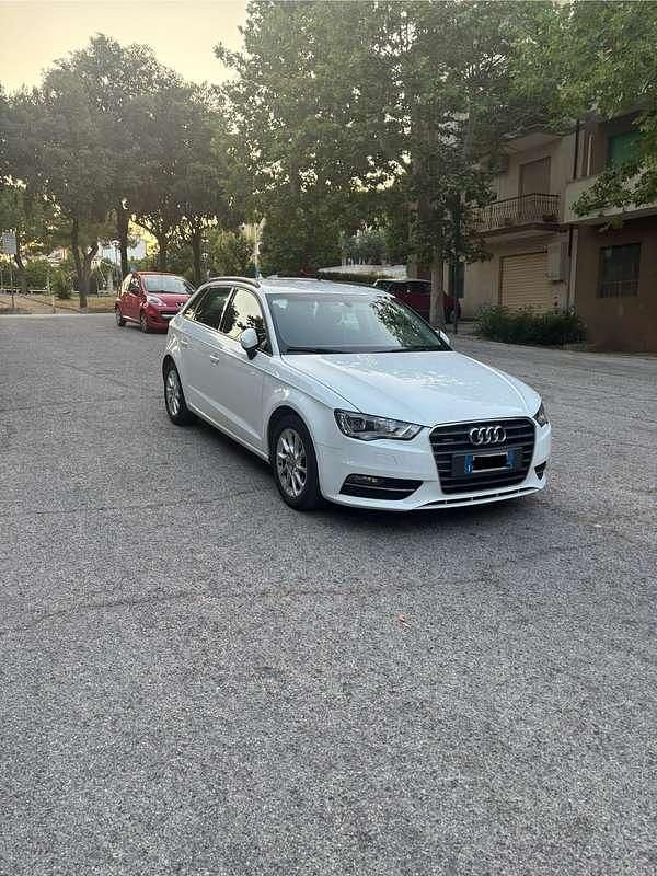 Usata Audi A3 Attraction 110 CV (80 kW) 2016 Berlina
