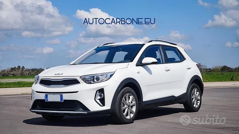 Usata Kia Stonic Style 84 CV (61 kW) 2022 Nero SUV