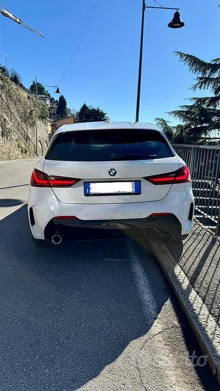 Usata BMW 118 M Sport 136 CV (100 kW) 2023 Bianco Utilitaria