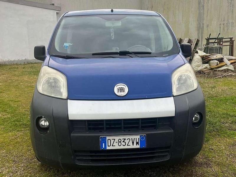 Blu/azzurro Usata 2010 Fiat Fiorino Monovolume | 3000 € (Ottimo prezzo) - Immagine 1/4