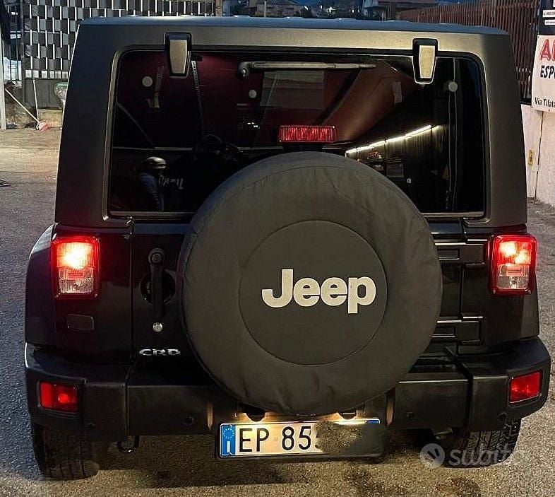 Usata Jeep Wrangler 200 CV (147 kW) 2013 Verde SUV