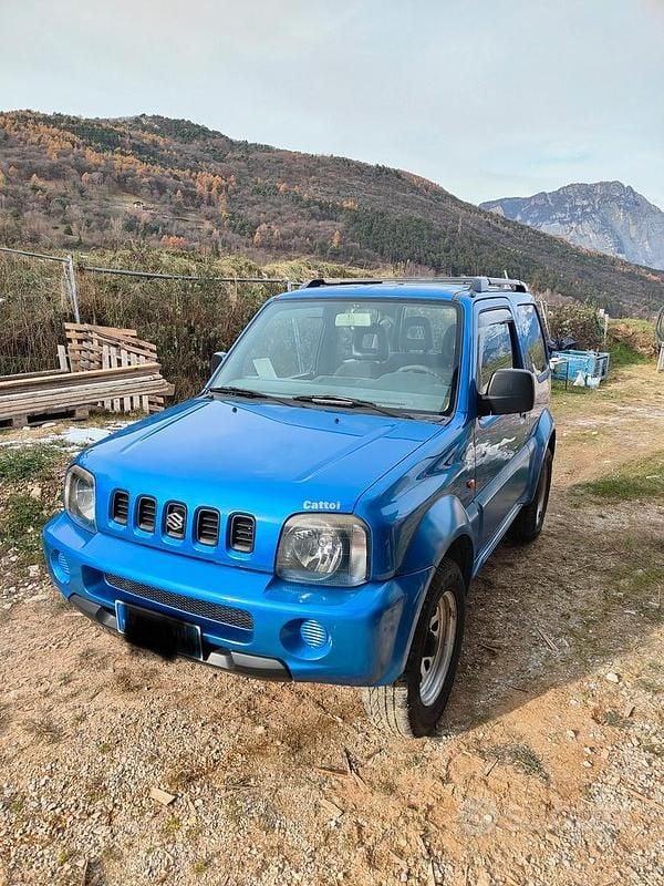 Usata 2004 Suzuki Jimny SUV | 5000 € (Ottimo prezzo) - Immagine 1/4