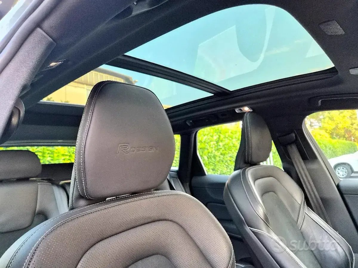 Usata Volvo XC60 R-Design 190 CV (139 kW) 2019 Other SUV