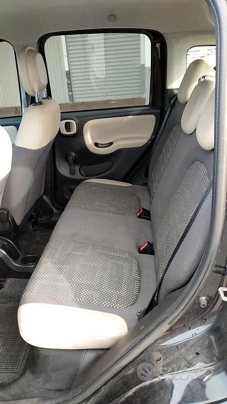 Usata Fiat Panda 4x4 75 CV (55 kW) 2012 Nero Utilitaria