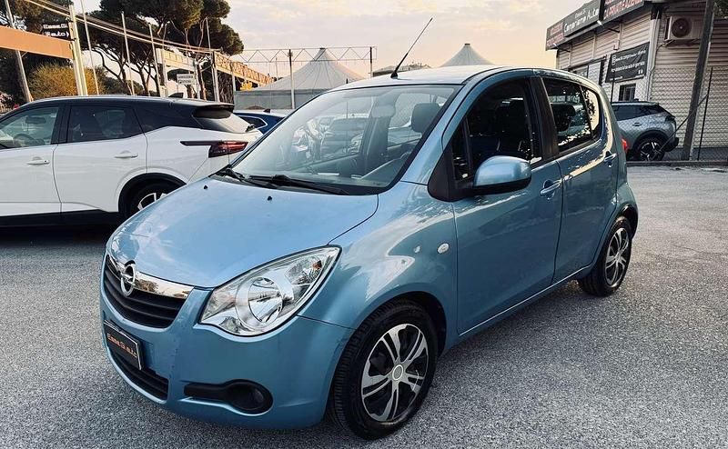 Usata Opel Agila 86 CV (63 kW) 2009 Blu/azzurro Utilitaria