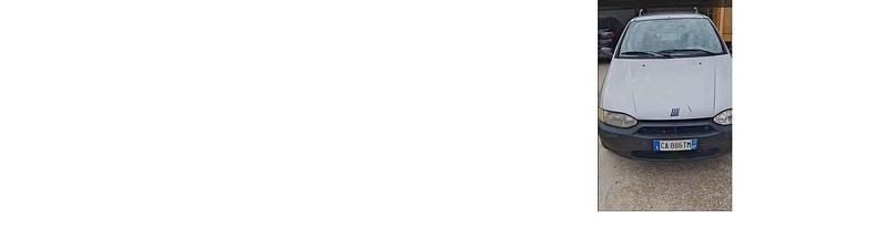 Argento Usata 2003 Fiat Strada Pick-up | 4000 € (Buon prezzo) - Immagine 1/4