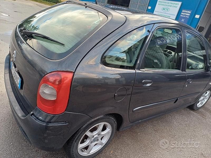 Usata Citroën Xsara 2007 Blu Monovolume
