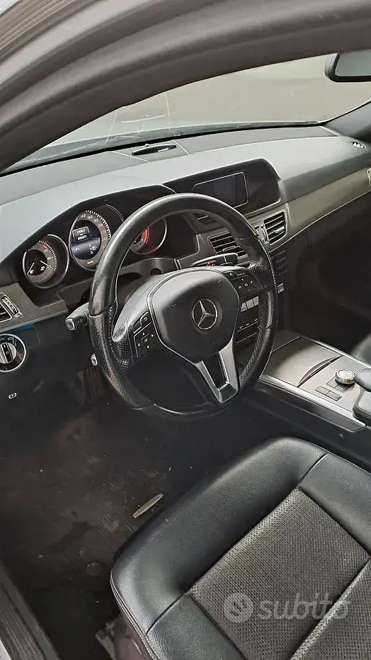 Usata Mercedes E220 170 CV (125 kW) 2014 Grigio Station wagon