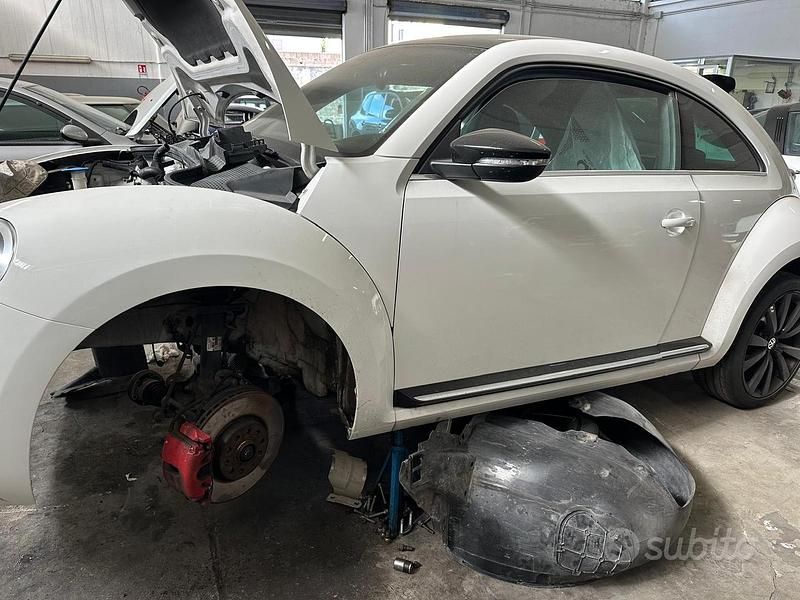 Usata VW Beetle 2013 Bianco Utilitaria