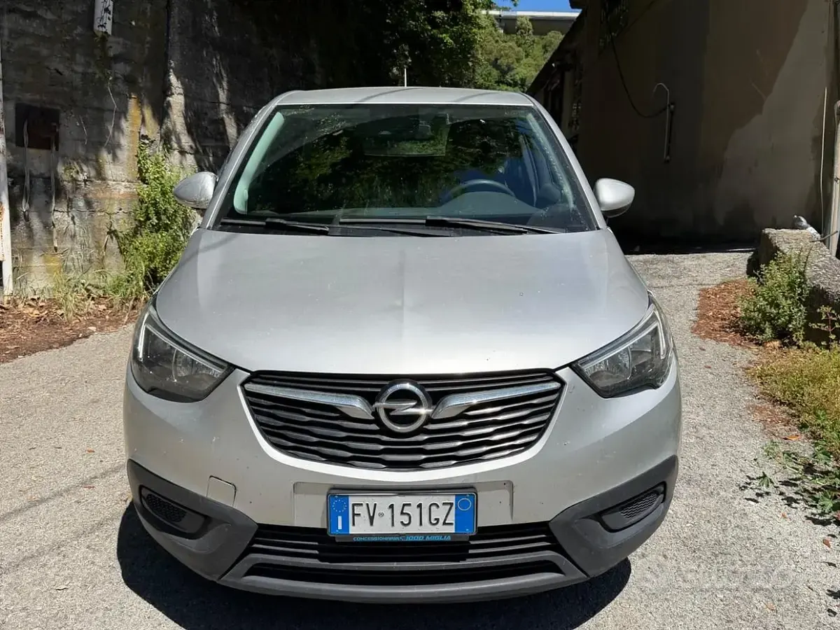 Usata Opel Crossland X 83 CV (61 kW) 2019 Grigio SUV