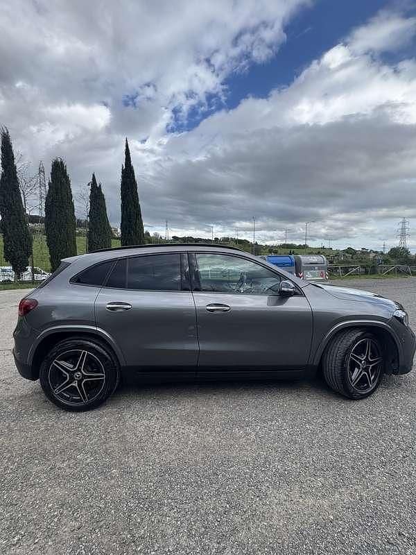 Usata Mercedes GLA200 Premium 160 CV (117 kW) 2025 SUV