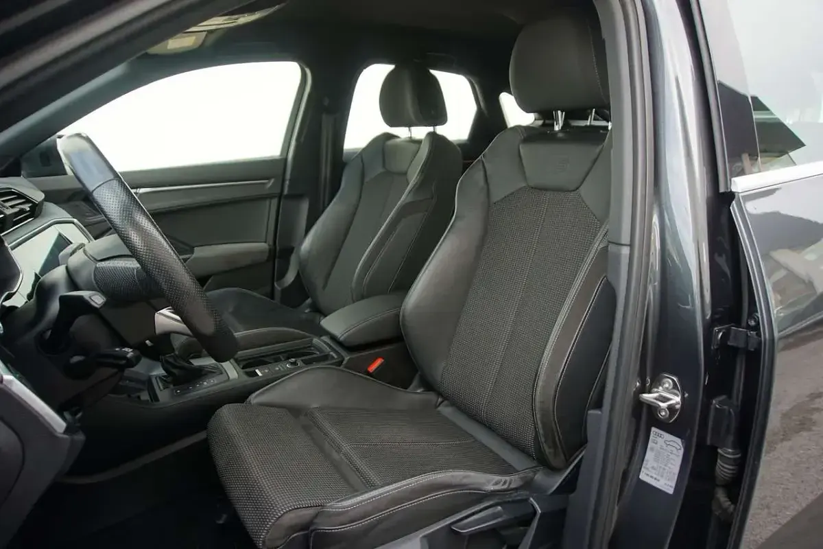 Usata Audi Q3 S-Line 150 CV (110 kW) 2021 Grigio SUV