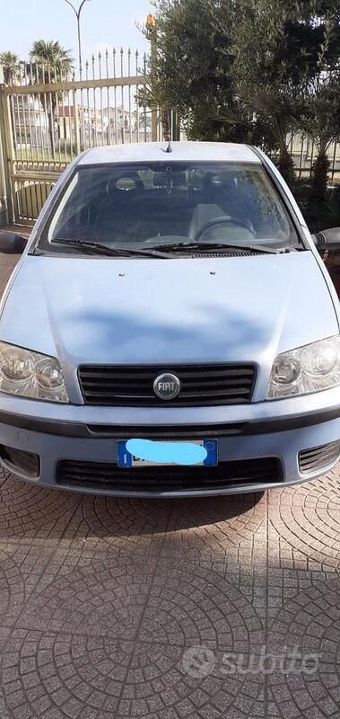 Blu/azzurro Usata 2006 Fiat Punto Dynamic Due volumi | 1600 € (Super prezzo) - Immagine 1/4