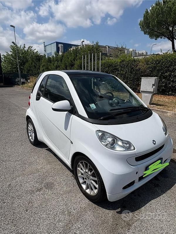 Usata Smart ForTwo Coupé 71 CV (52 kW) 2008 Utilitaria
