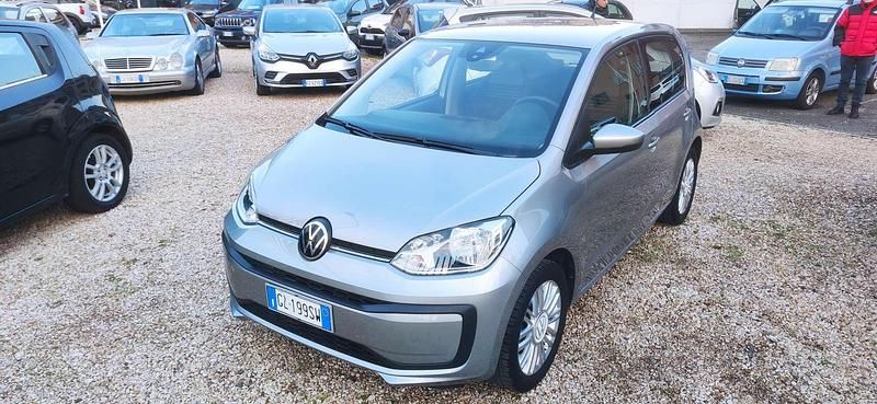 Usata VW up! Move 65 CV (47 kW) 2022 Bianco Utilitaria