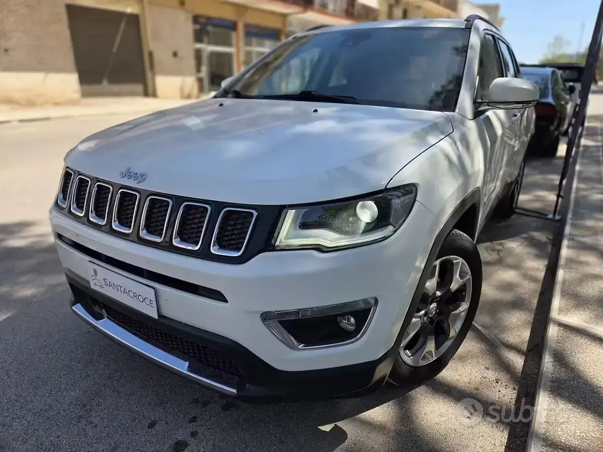 Usata Jeep Renegade Limited 120 CV (88 kW) 2019 Bianco SUV