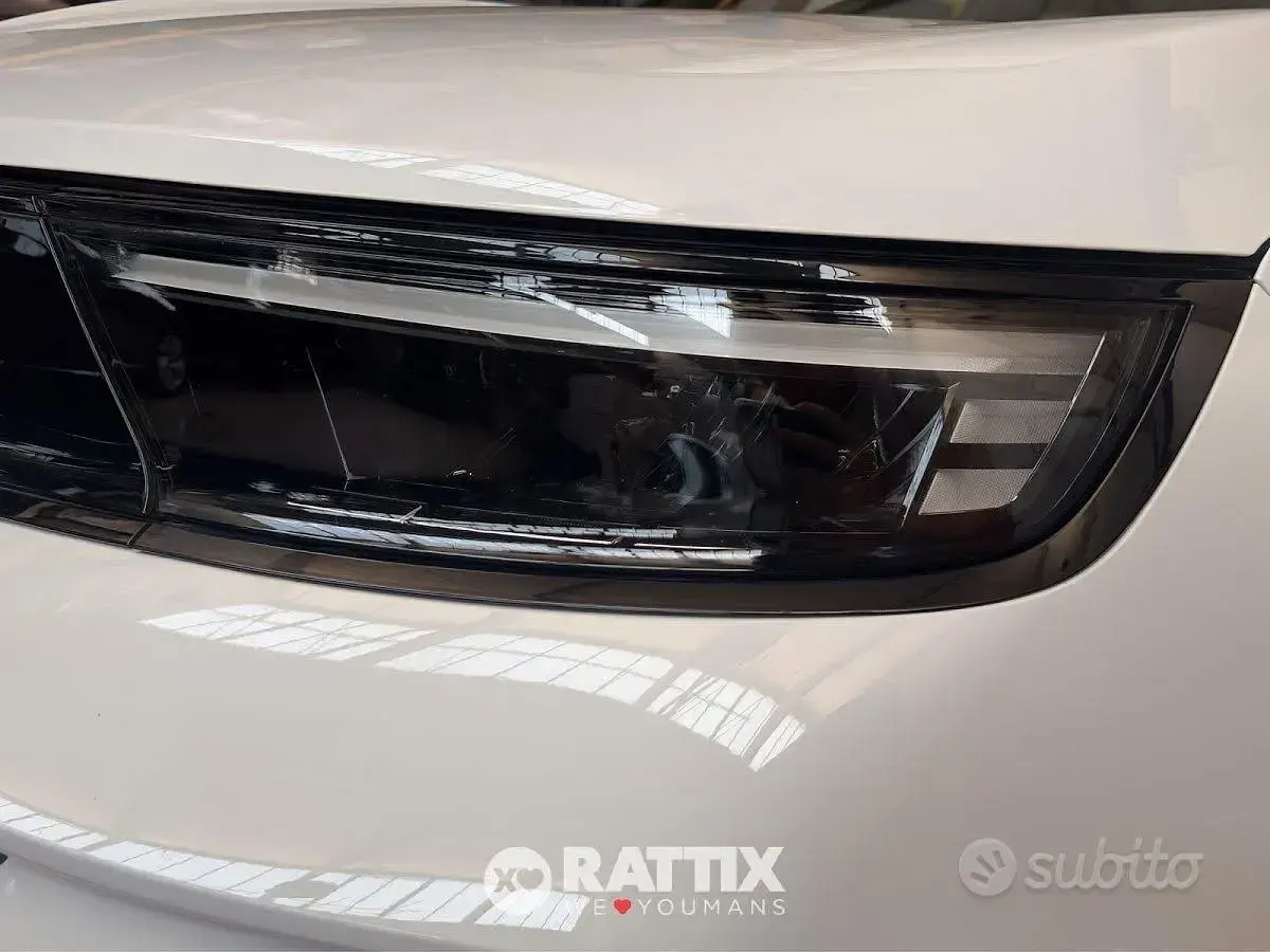 Usata Opel Mokka S 136 CV (100 kW) 2025 Arktis white SUV