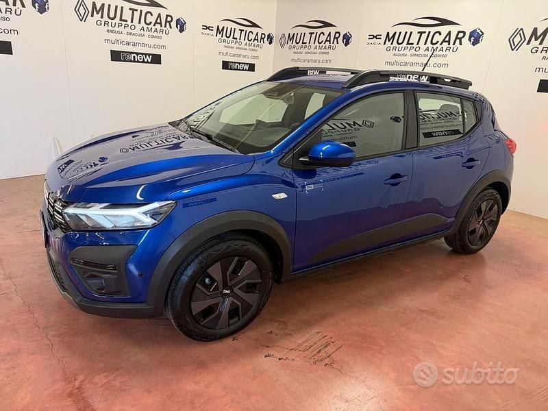 Usata Dacia Sandero Expression 101 CV (74 kW) 2025 Blu Berlina