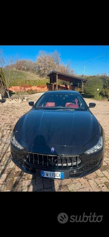 Usata Maserati Ghibli 350 CV (257 kW) 2019 Nero Berlina