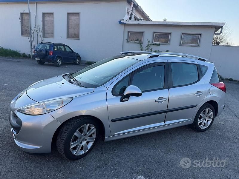 Usata Peugeot 207 110 CV (80 kW) 2008 Grigio Station wagon