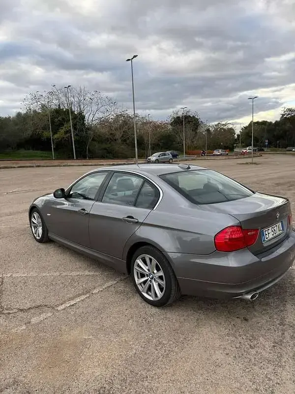 Usata BMW 320 163 CV (119 kW) 2010 Berlina
