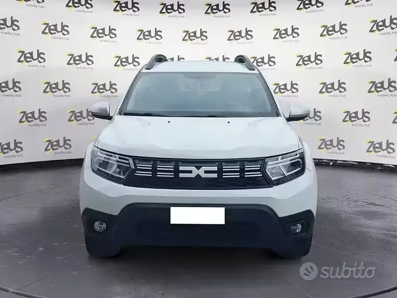 Usata Dacia Duster Expression 100 CV (73 kW) 2023 Bianco SUV