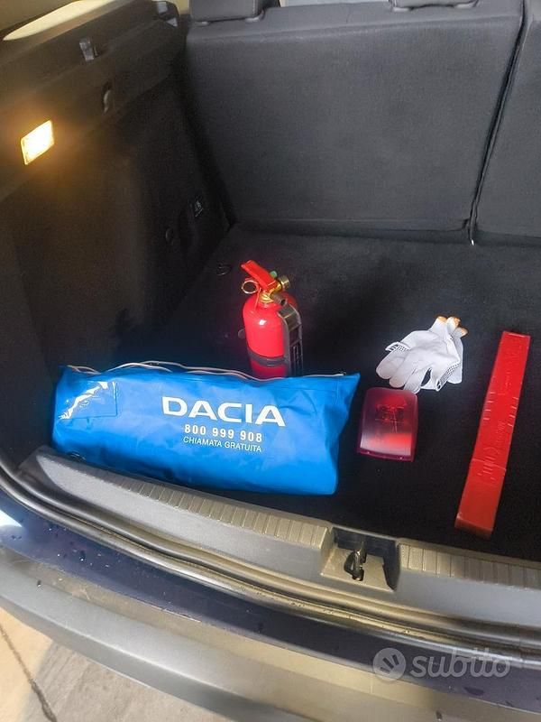 Usata Dacia Duster 101 CV (74 kW) 2020 Blu SUV
