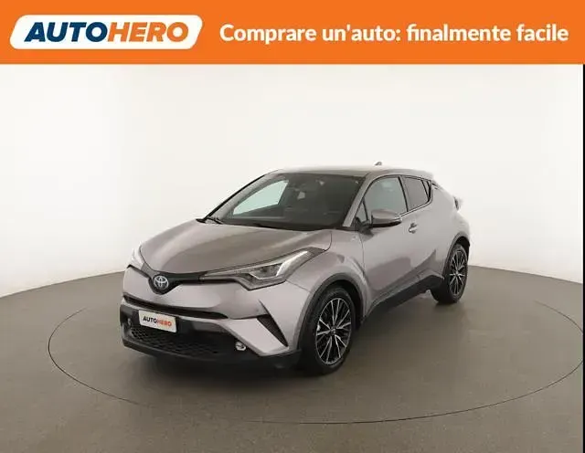 Usata Toyota C-HR Lounge 122 CV (89 kW) 2017 SUV
