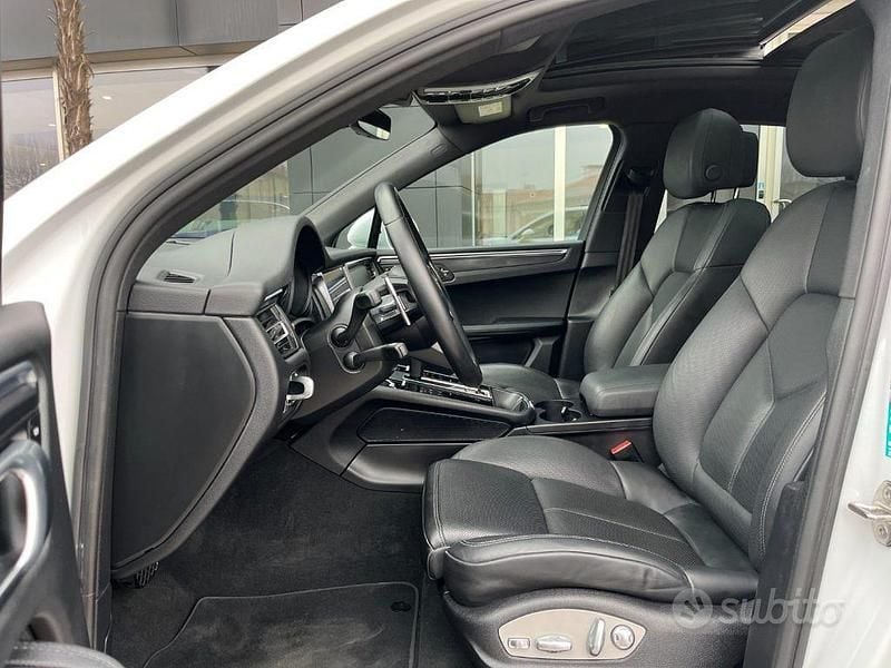 Usata Porsche Macan 265 CV (194 kW) 2022 Bianco SUV