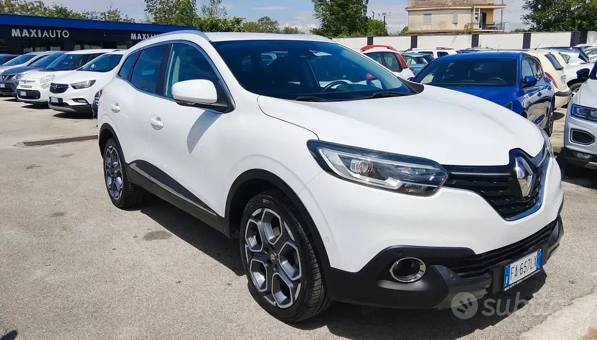 Usata Renault Kadjar Zen 110 CV (80 kW) 2015 Bianco SUV