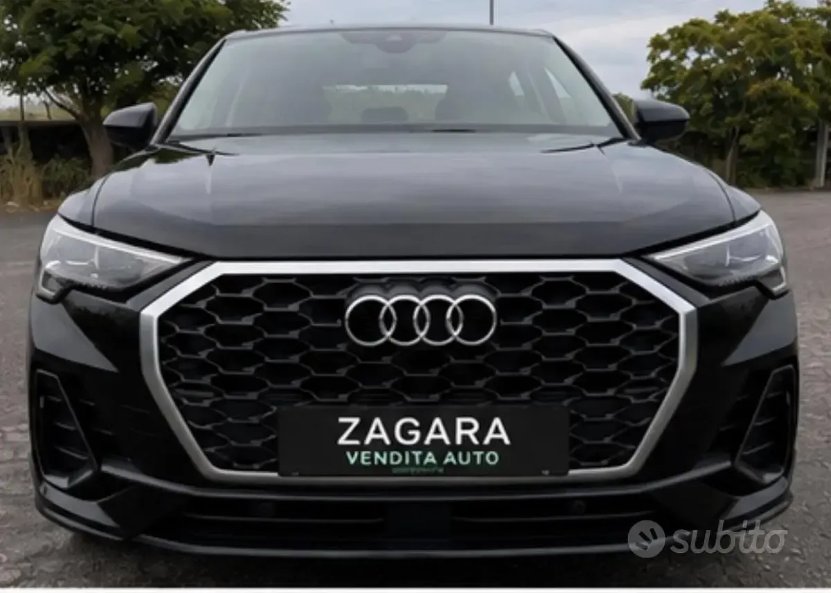 Usata Audi Q3 Sportback Ambiente 150 CV (110 kW) 2021 Nero SUV