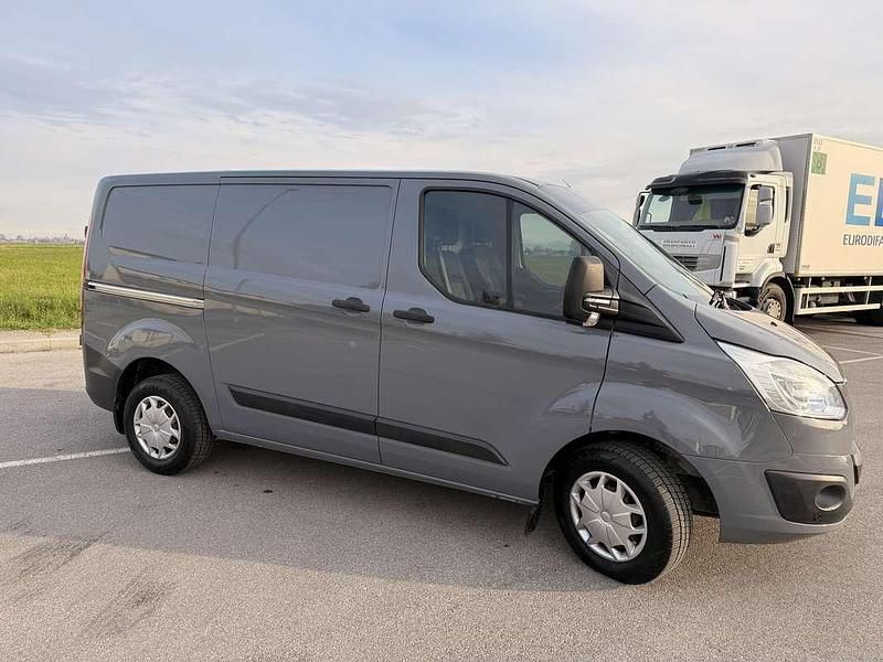 Usata Ford Transit Custom 131 CV (96 kW) 2018 Furgone