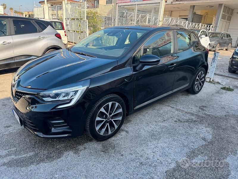 Usata Renault Clio V Intens 85 CV (62 kW) 2020 Nero Berlina