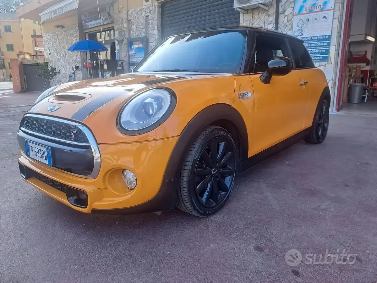 Usata Mini Cooper S 192 CV (141 kW) 2014 Arancione Utilitaria