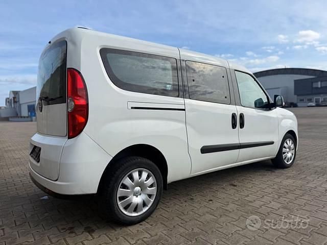Occasion Opel Combo 120 ch (88 kW) 2016 Blanc Monospace