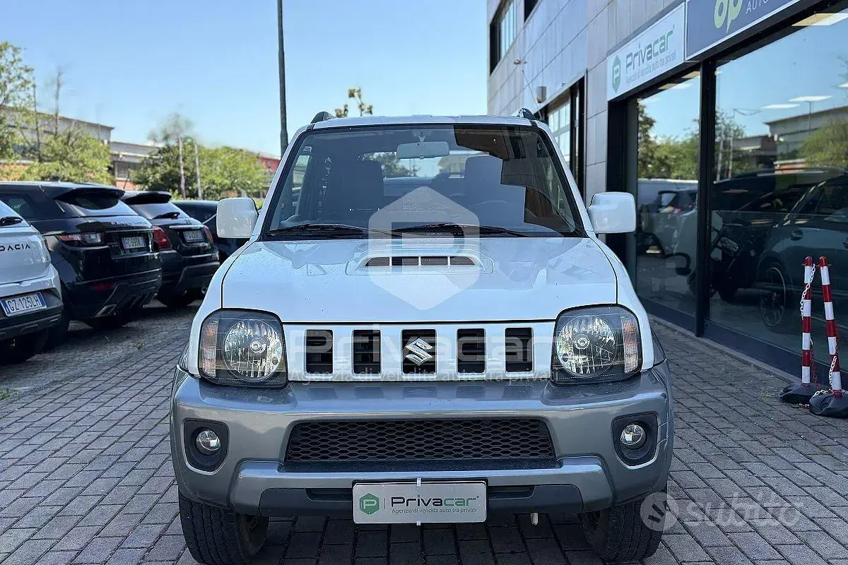 Usata Suzuki Jimny 85 CV (62 kW) 2014 Bianco SUV