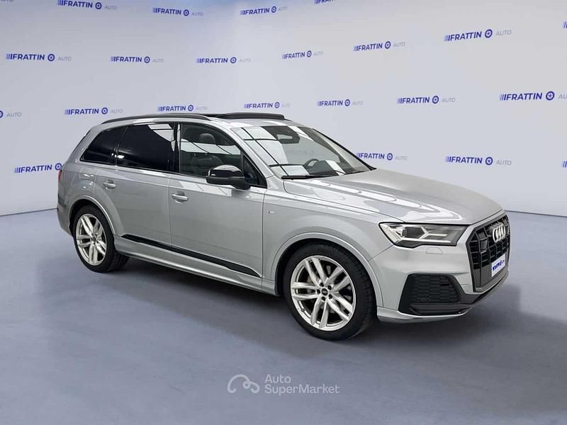 Usata Audi Q7 Sport 287 CV (211 kW) 2023 Argento SUV