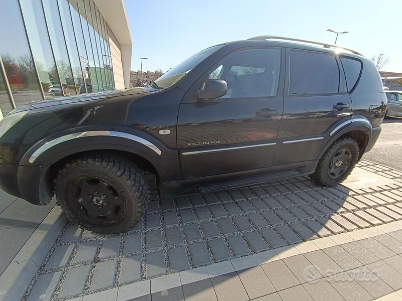 Usata 2006 Ssangyong (KGM) Rexton SUV | 2300 € (Buon prezzo) - Immagine 1/4
